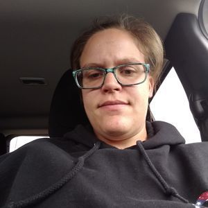 Meet your Posher, Latosha